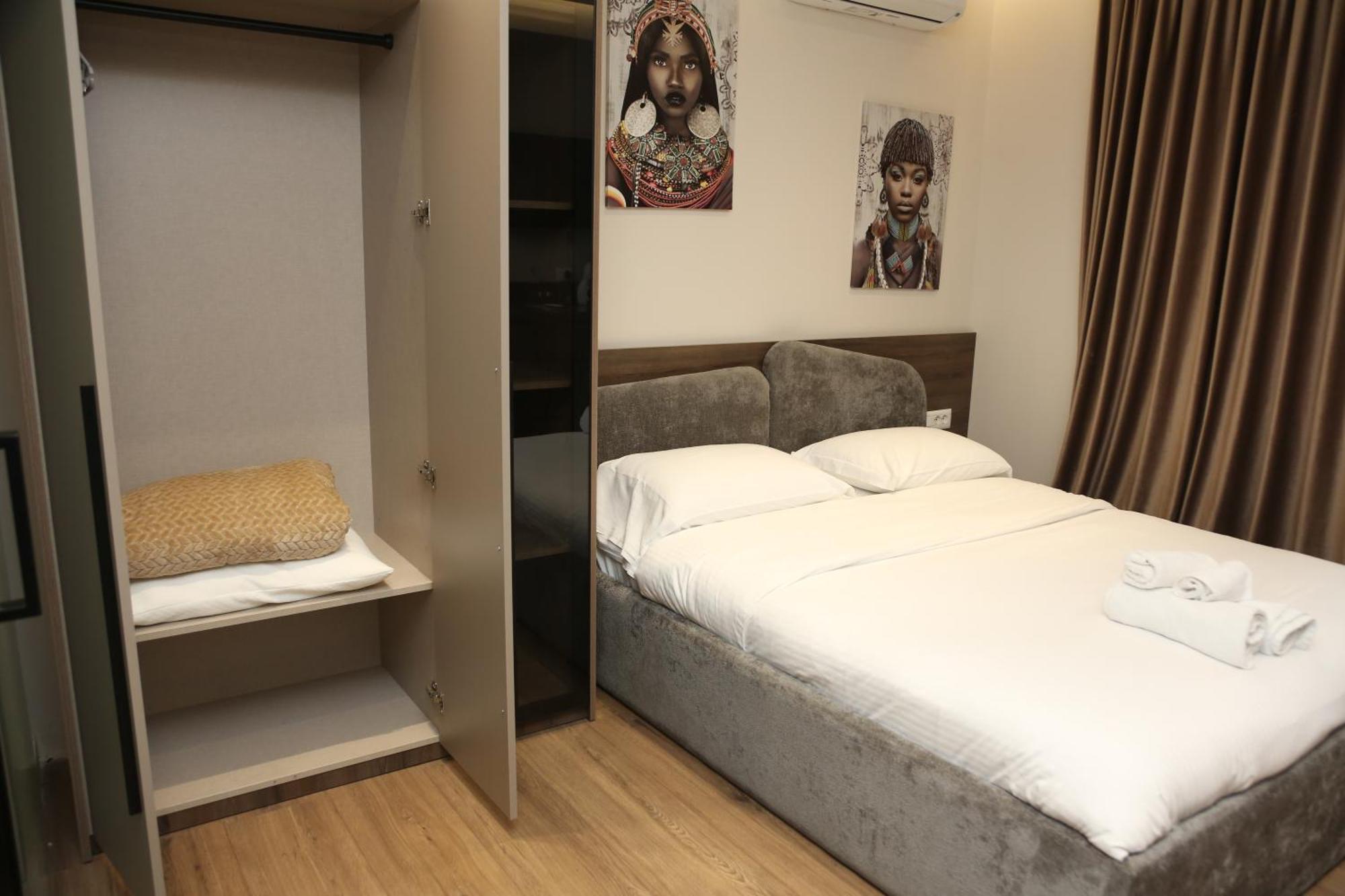 Lux Stay Tiranë Luaran gambar